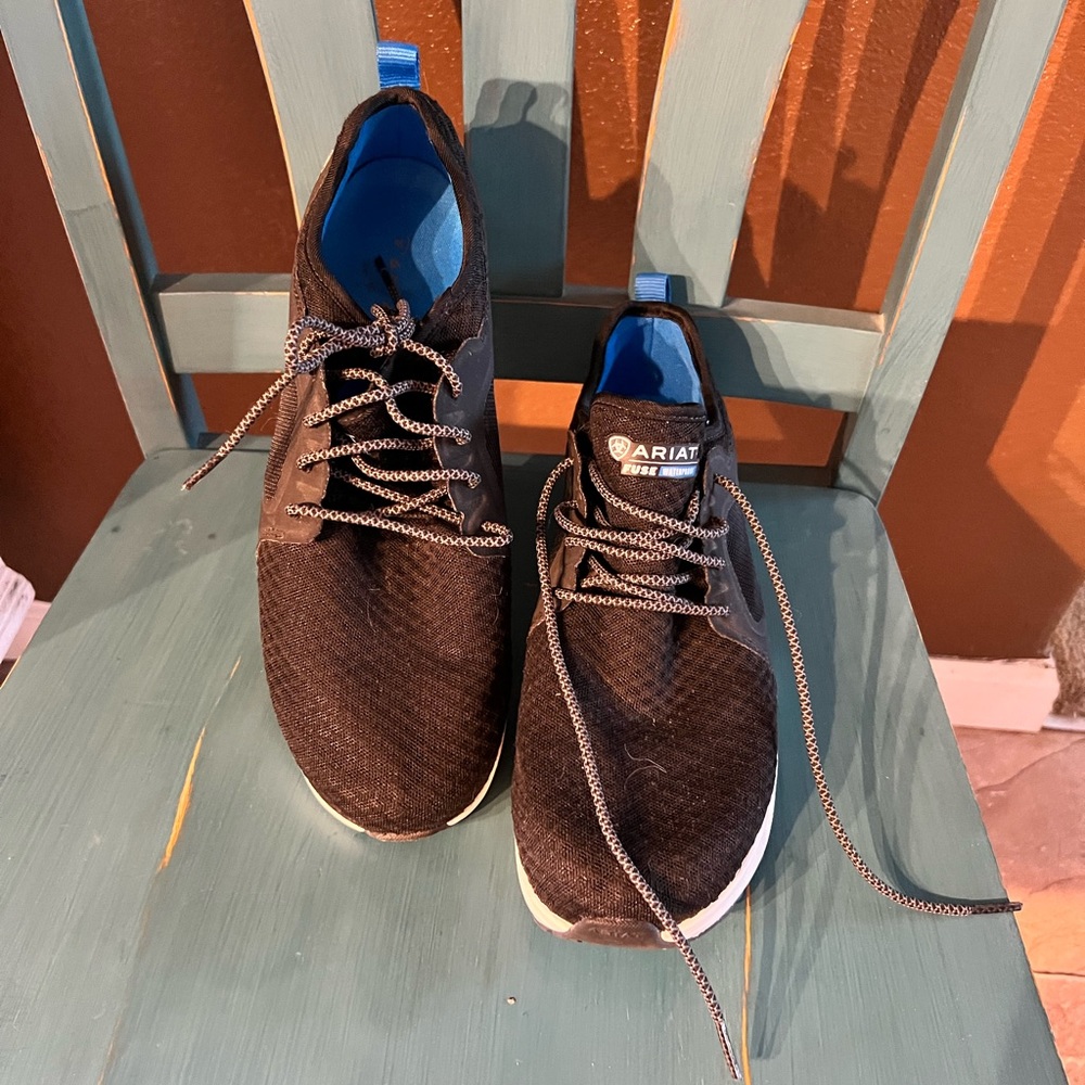 Ariat tennis shoes